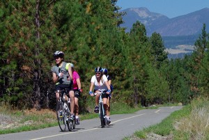 Riders take part in the 2014 Kootenay Rockies Gran Fondo. Ian Cobb/e-KNOW images