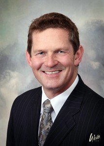 Chamber Executive Director David D. Hull 