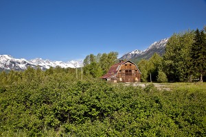 Montane Barn