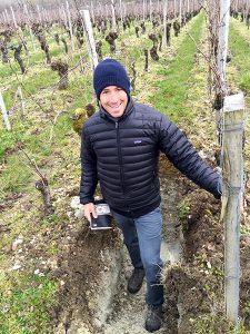 Working in soil pits with Kees from Cheval Blanc.