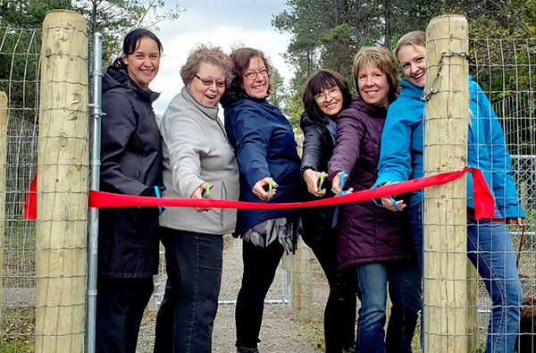 Sparwood celebrates Off-leash Dog Park opening